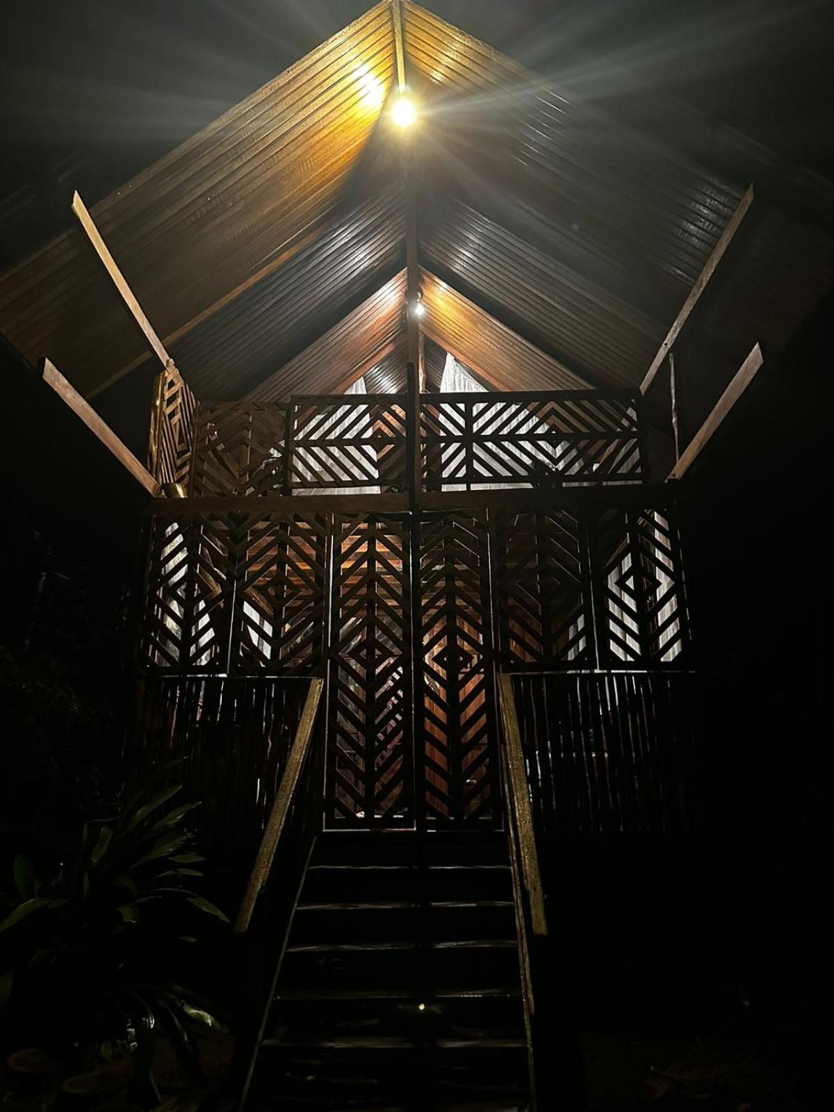 ホテル Refugio Samauma マナウス エクステリア 写真